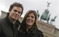 La pareja interpretaba a hermanos en la popular serie "Dexter"
